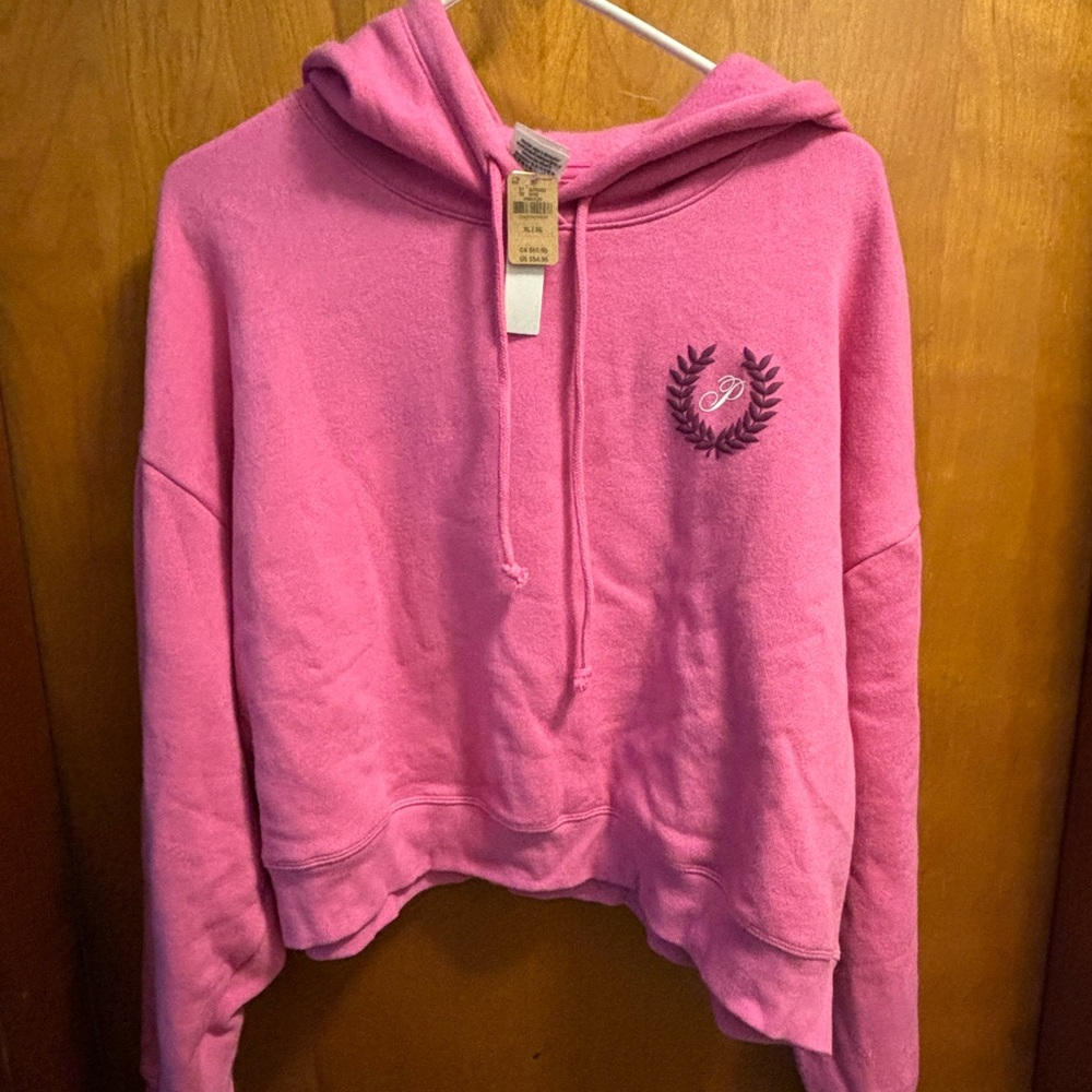 Victoria’s Secret extra large pink hoodie brand new with tags never worn.